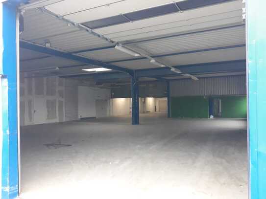 Gewerbehalle mit 500m² ## RE-Hillerheide direkt an der A2 ## großes Sektionaltor ## JETZT RESERVIEREN ##