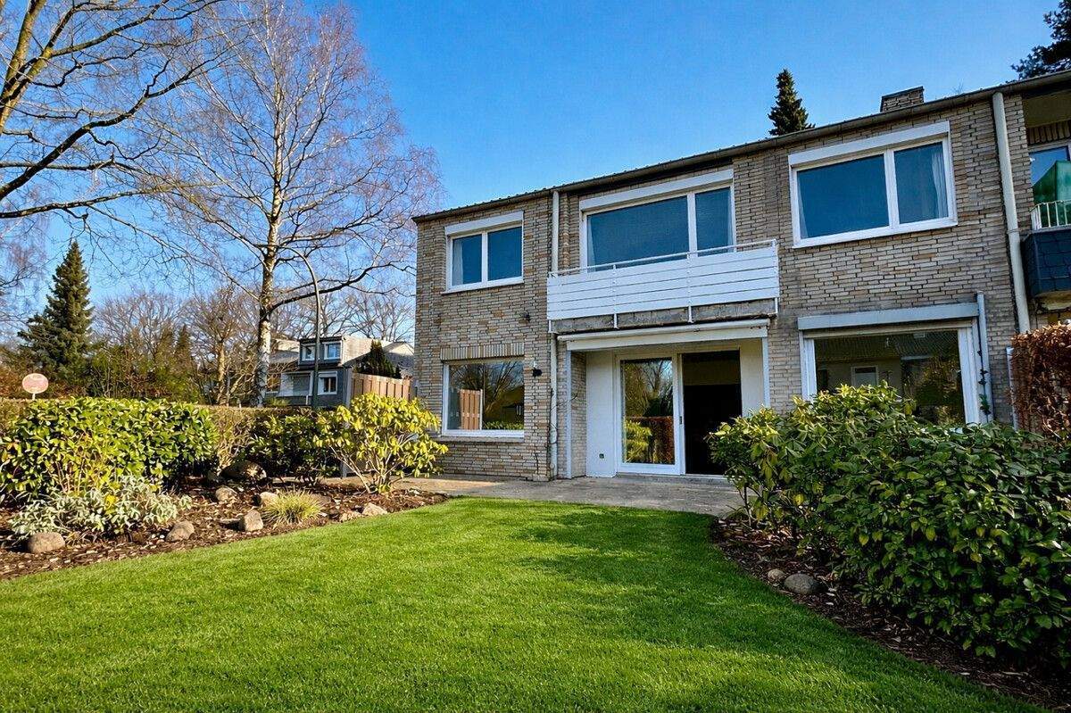 Familienidylle in Volksdorf - Endreihenhaus mit sonnigem Garten