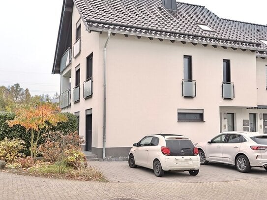 Exklusives Zweifamilienhaus mit besonderem Flair