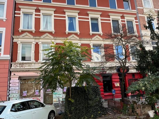 Wohnen mitten im Schanzenviertel - Tolle 4 Zimmer Altbauwohnung