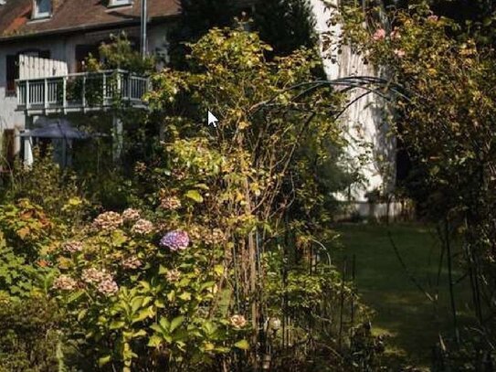 Schöne, geräumige Eigentumswohnung mit großem Garten und Balkon in Marl-Drewer