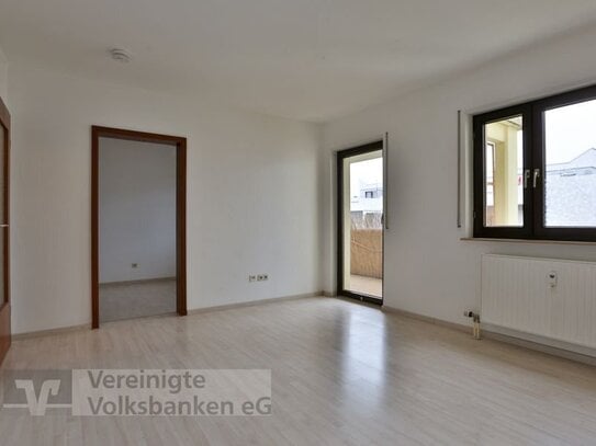 Bezugsfrei! Attraktive 2-Zimmer-Wohnung mit Balkon & Tiefgaragenstellplatz