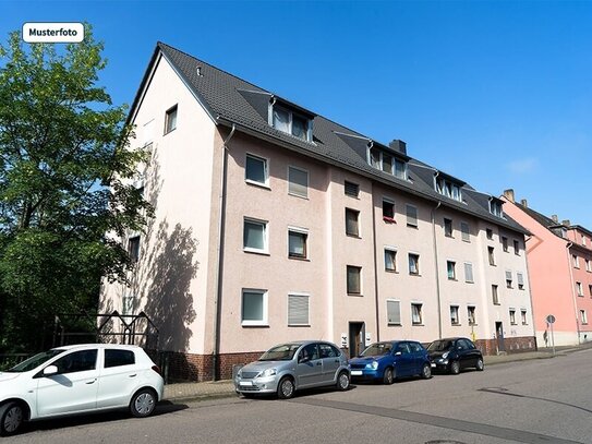 Mehrfamilienhaus in 47053 Duisburg, Charlottenstr. Attraktiv! Provisionsfrei!