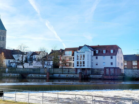 Schöne Wohnung mit Loggia und einmaligem EMS-Blick