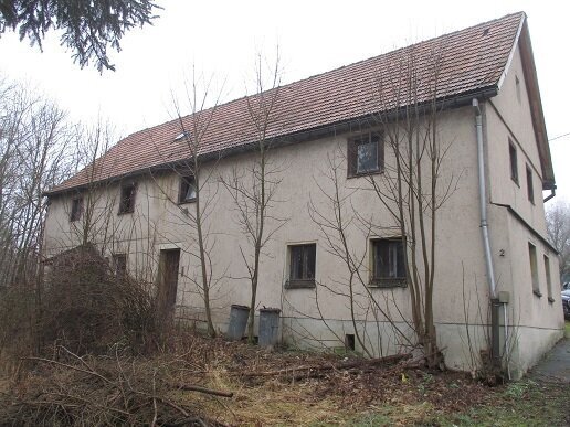 Bauplatz 1.700 m² mit Altbestand (Wohnhaus und Nebengebäude)