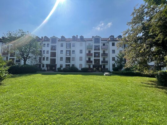 Großzügige Dachgeschosswohnung in ruhiger Lage von Dachau zu verkaufen!