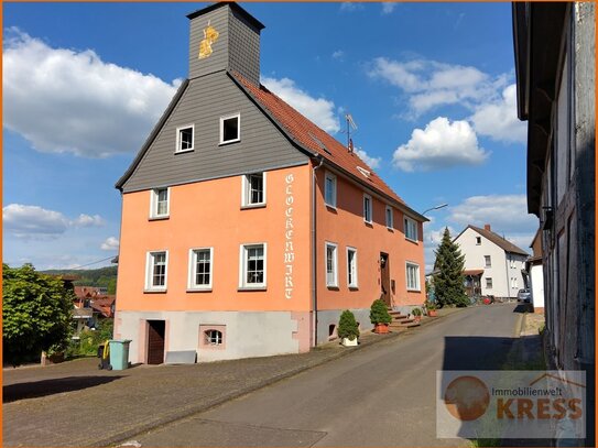 Historisches, denkmalgeschütztes Gebäude-Perfekt zum Wohnen und Arbeiten geeignet in Steinau-Marbon