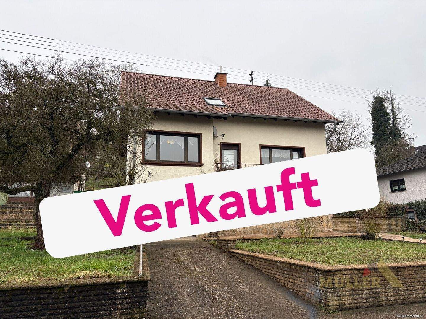 Immobilie in Beckingen - Seltene Gelegenheit in Saarfels: Einfamilienhaus mit viel Platz und Garten - Bild 0