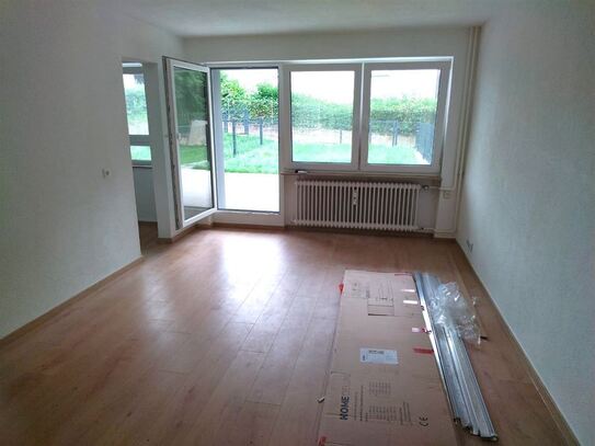 Frisch renovierte 1-Zimmer-Wohnung mit großer Terrasse in Konstanz-Petershausen-West