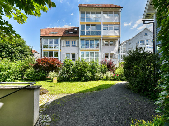 +++ Am Stadtpark - architektonisch & ökologisch wertvoll - Wintergarten - vermietet - inklusive EBK & TG-Box +++