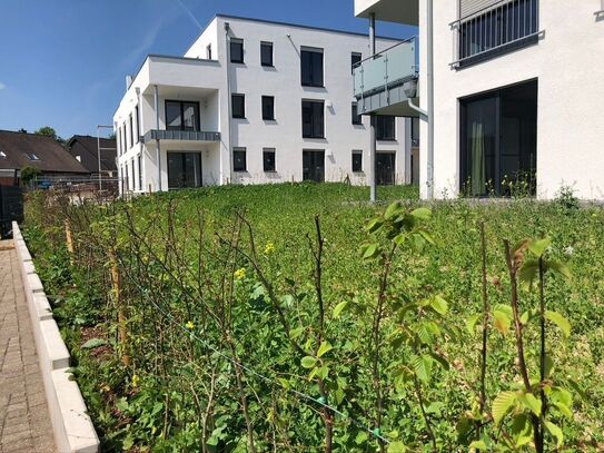 Modernes Heim mit Terrasse und eigenem Gartenanteil!