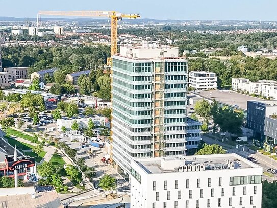 Hoch hinaus: Bürofläche im obersten Stockwerk des Donau Towers