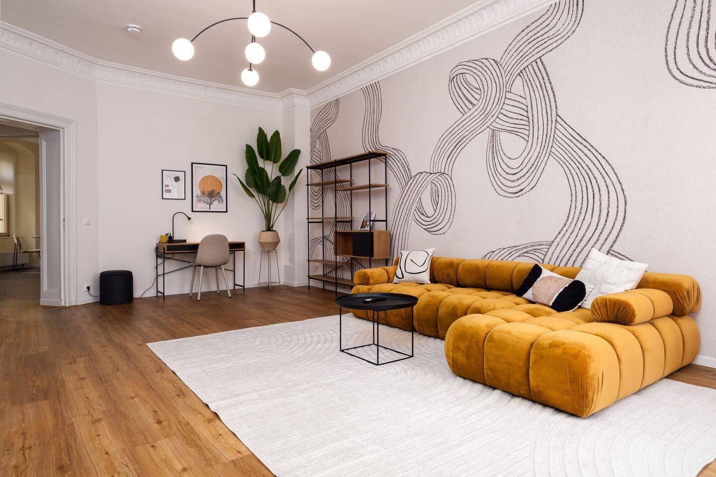165 | Stilvolle 3-Zimmer-Wohnung in der Nähe des Weinbergparks und des Rosenthaler Platzes - Foto 1
