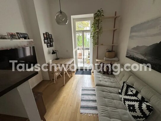 [TAUSCHWOHNUNG] 1,5 Zimmer im Altbau in der Südvorstadt mit Südbalkon