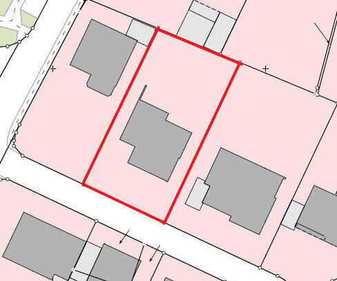 Rösrath-Forsbach: Tolles Baugrundstück mit Altbestand für freistehendes Ein- oder Zweifamilienhaus!