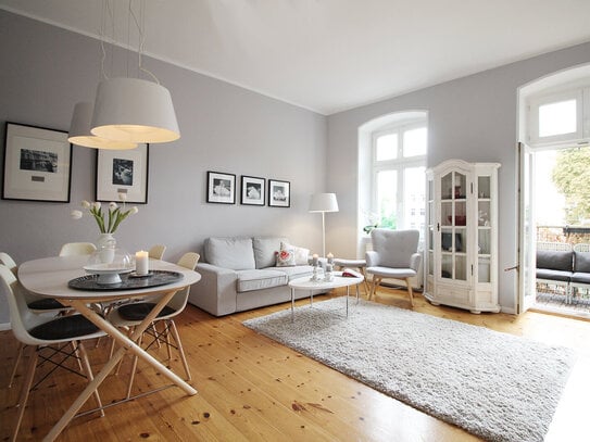 767 | Lovely 2 Bedroom Maisonette Apartment in Mitte