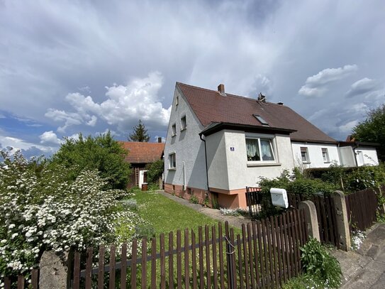 Wohlfühl-Wohnen in gefragter Lage von Burgbernheim