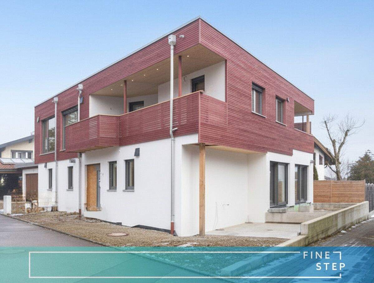 Wenn Architektur Wärme ausstrahlt: Leben im echten Massivholzhaus am Waldrand