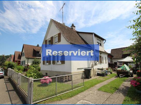 Freistehendes Einfamilienhaus in schöner u. ruhiger Lage mit 600 qm Grundstück und Garage!