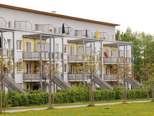 Großzügige Drei-Zimmer-Wohnung mit Balkon in Burgweinting