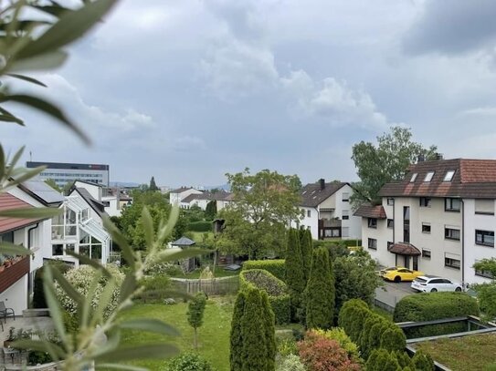 Schöngelegene 4 Zimmer Wohnung mit 2 Balkonen in Waiblingen