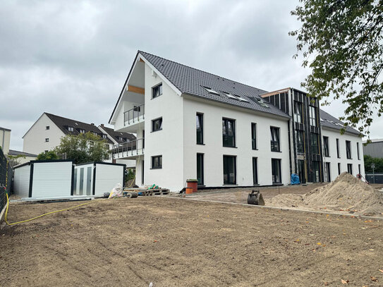 **Bezugsfertig ab Oktober 2024 - tolle Neubauwohnung mit Süd-Balkon**