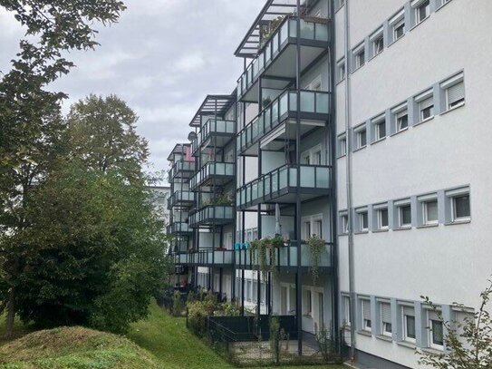 Sanierte 3 Zimmerwohnung mit Balkon und Tageslichtbad