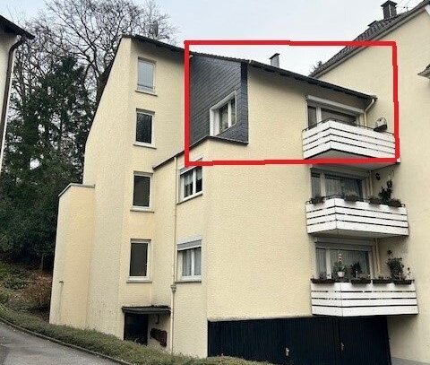 Maisonette-Wohnung mit 2 Balkonen, Garage und Einbauküche in Wuppertal Barmen