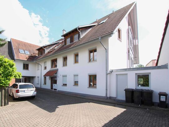 Bezugsfreie 4-Zi.-Maisonette mit Balkon und TG-Stellplatz in Rümmingen