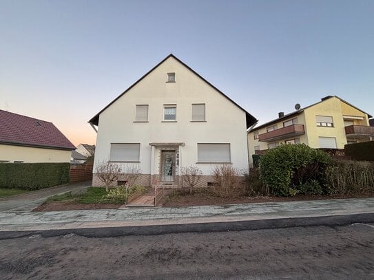 Freistehendes Zweifamilienhaus in Konz