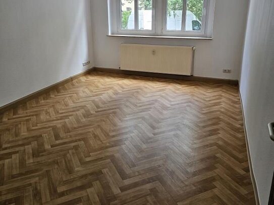 Ihr neuer Lieblingsplatz mit gemütlichem Balkon und grüner Umgebung!