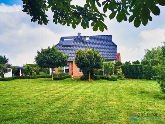 Dr. Lehner Immobilien NB - Bei Rostock - Modernes Einfamilienhaus auf sehr großem Grundstück