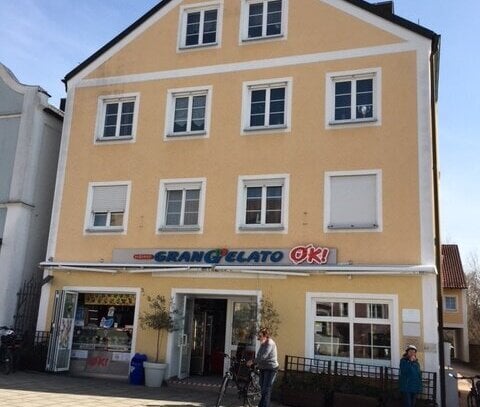 2-Zi.-Wohnung im 2. OG, ca. 56,3 qm, im Zentrum Wartenbergs!