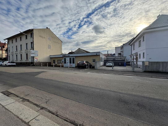 Lörrach, Innenstadt: Grundstück mit aufstehender Halle (Sanierung unwirtschaftlich)