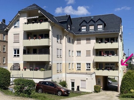 Anlageobjekt/ Sonnige 3-Raumwohnung im 1.OG mit großem Balkon, Wanne, Aufzug, Garage