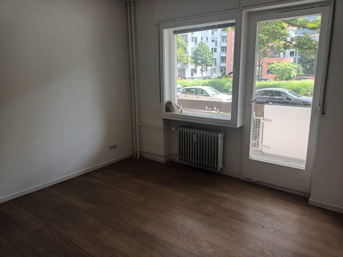Charlottenburg: ERSTBEZUG: Direkt am Hohenzollerndamm - 38 m² per SOFORT zu VERMIETEN - Photo 1