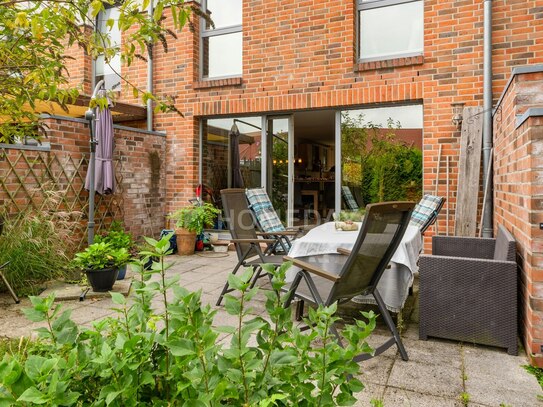 Top gepflegtes RMH mit Süd-Terrasse, Dachterrasse + Stellplatz | Helle Zimmer | Garten