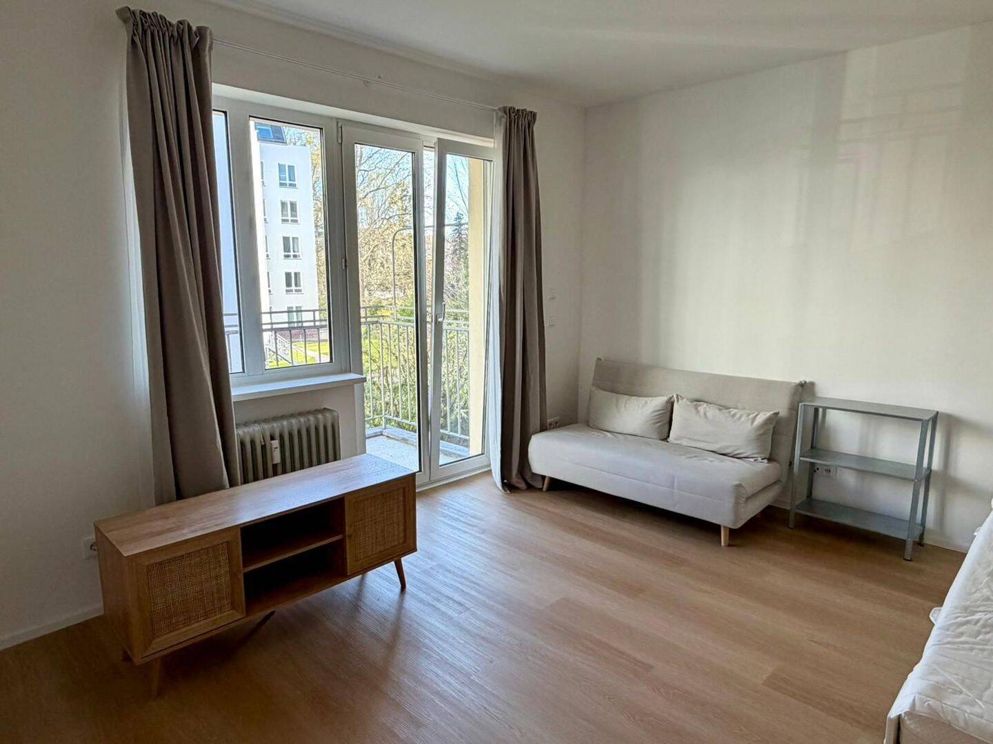 Möbliertes Apartment in Wilmersdorf | Balkon, EBK, Waschtrockner, U7-Nähe - Foto 1