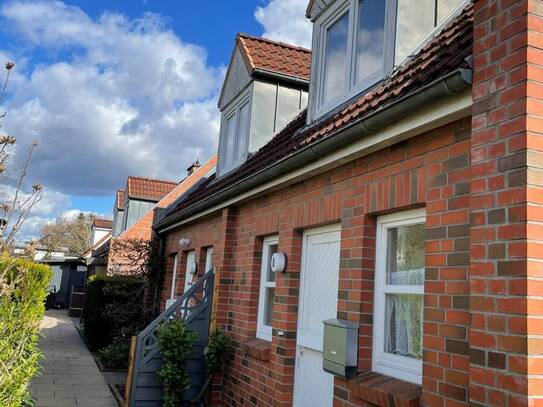 Courtagefrei! Zwei Doppelhäuser zum Kauf in Neu Wulmstorf
