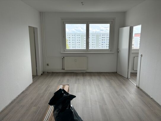 Freundliche Wohnung mit Aufzug und Balkon!