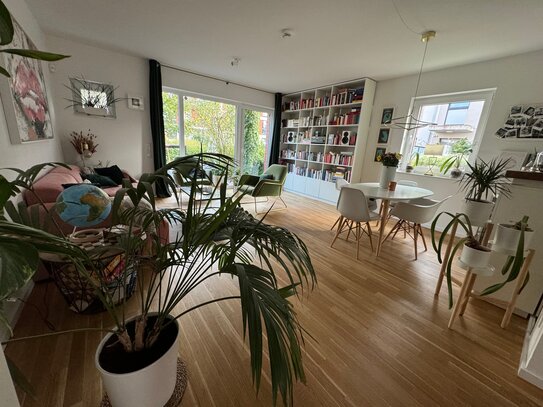 Moderne Maisonette-Wohnung mit Garten im Neubauquartier Jenfelder Au