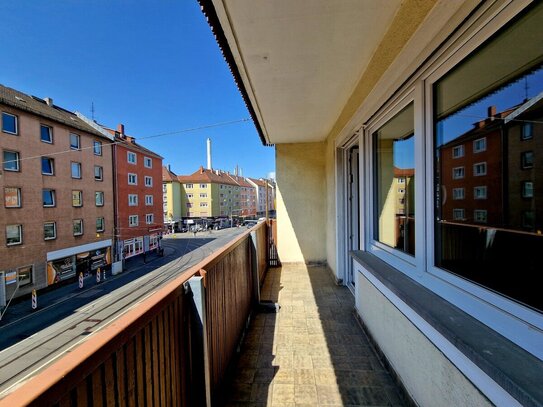 Großzügige 2 Zimmer Wohnung mit Balkon