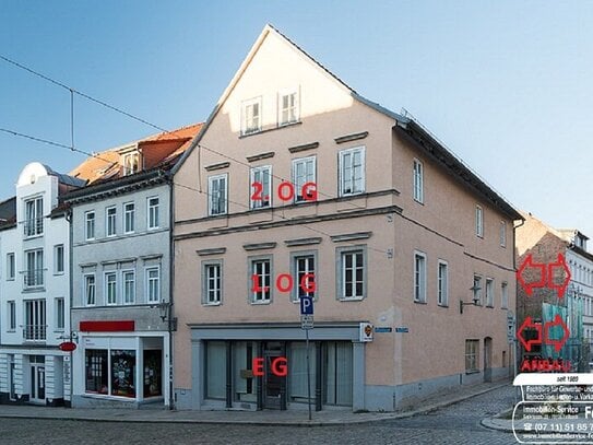 Laden/Gastro im EG mit 100 m² für Imbiss, Pizza, Cafe etc. in Pößneck/Thür.-Zentrum am Markt mit Terrasse