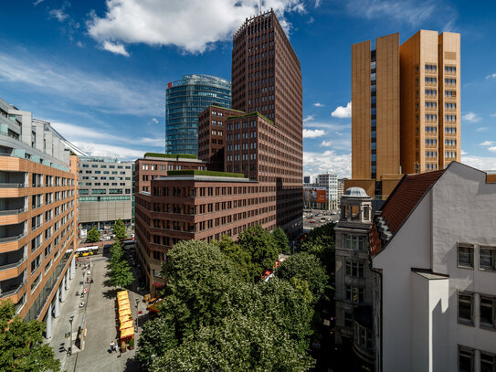 Außergewöhnliche 3 Zi.-Wohnung mit traumhaften Ausblick & 2 Balkonen am Potsdamer Platz!