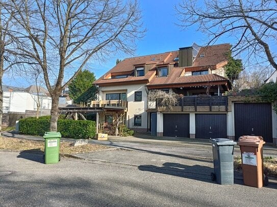 FR-Zähringen, 3-Zi-Mais.-Wohnung im DG mit Loggia ab 1.5.