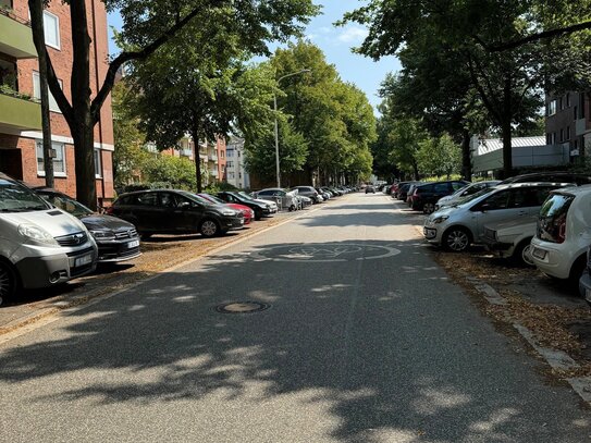 Im Auftrag: In ruhiger Fahrradstraße 5 Min. von der Uni entfernt – Freie 1-Zimmer Wohnung zur Selbstnutzung oder als Ka…