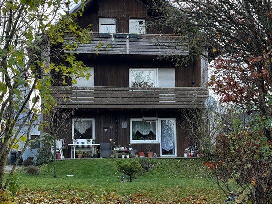 Großes Einfamilienhaus mit Potenzial in Bischofsgrün