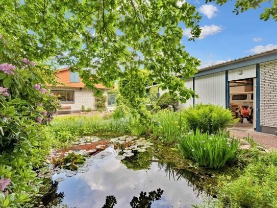 Sehr gepflegtes Haus mit optionaler 1,9 ha Hauskoppel und großer Garage/Werkstatt an der Treene