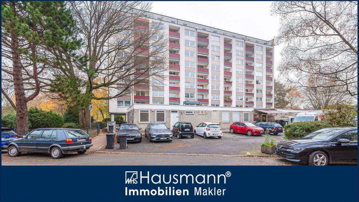 Sanierungsbedürftige Wohnung mit traumhaftem Ausblick in Hamburg-Wandsbek!