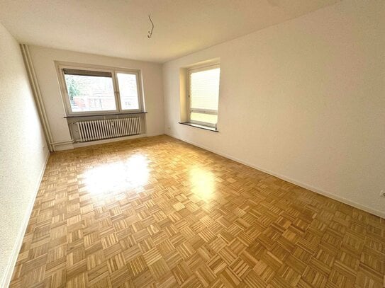 Harburg-Eißendorf/Baererstraße, Erstbezug nach Sanierung, 2,5 Zi.-Whg./67m² mit Gartennutzung € 886,- inkl.